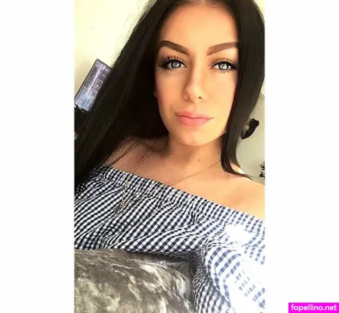 Chinah Ellis Manville OnlyFans Thumbnail #dBbEHXRBfU