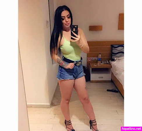 Chinah Ellis Manville OnlyFans Thumbnail #iKu1D6YqPx