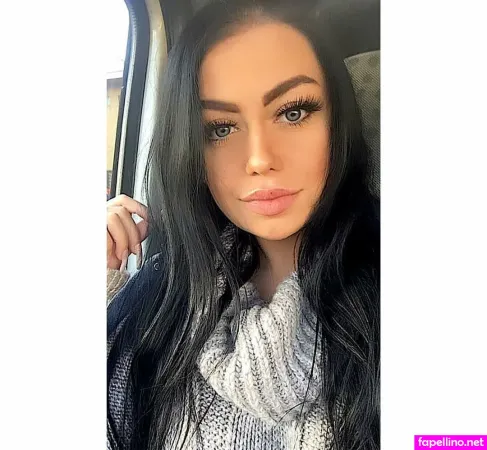 Chinah Ellis Manville OnlyFans Thumbnail #lm615hT0rO