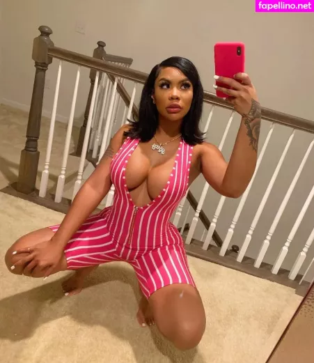 Chinese Kitty OnlyFans Thumbnail #0FN8w3v6H8