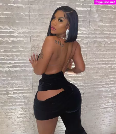 Chinese Kitty OnlyFans Thumbnail #lrF3SuJcvO