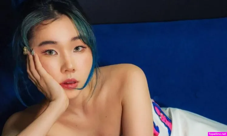 Chingu Amiga OnlyFans Thumbnail #lOddDvNiJ0