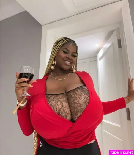 Chioma Lov Main Profile Photo