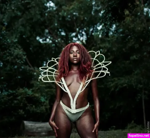 Chipo Kandake OnlyFans Thumbnail #0Dl2adelfl