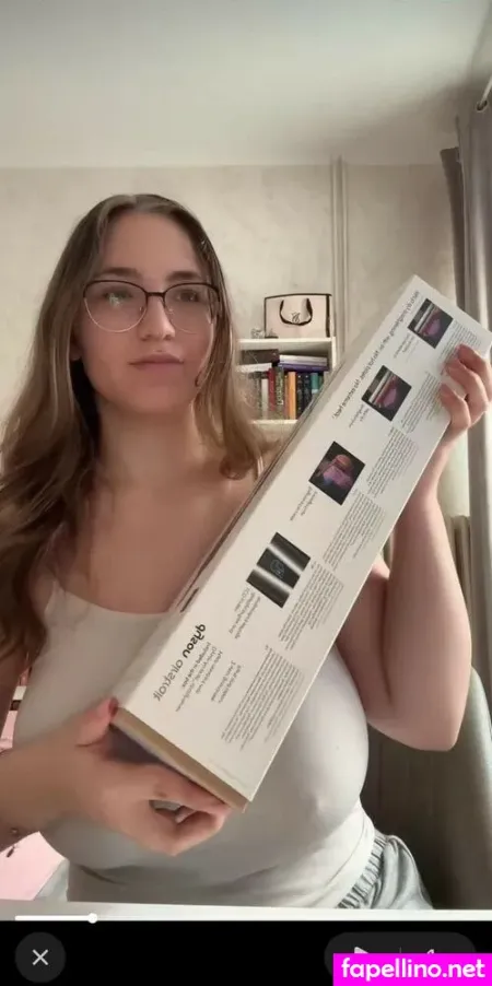 Chiri Francesca OnlyFans Thumbnail #wMLacRgjzi