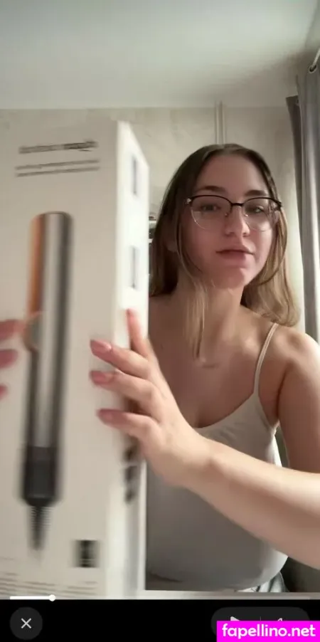 Chiri Francesca OnlyFans Thumbnail #yxHUExozxc