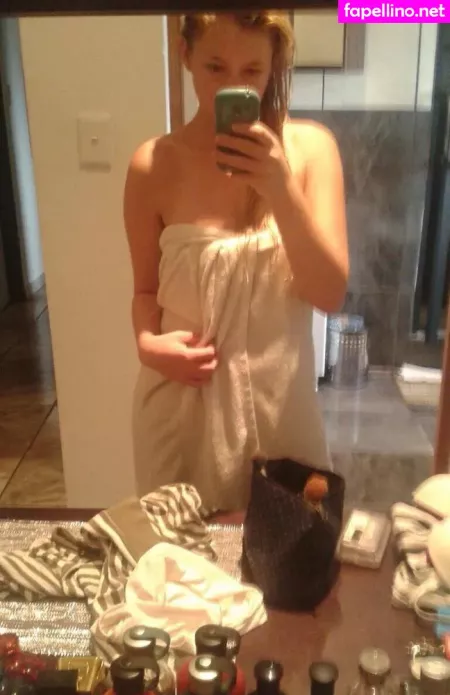 Chivetteneyq OnlyFans Thumbnail #fKnRDmebGi