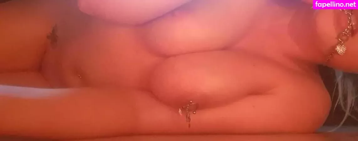 Chivetteneyq OnlyFans Thumbnail #jcy5cX0HLV