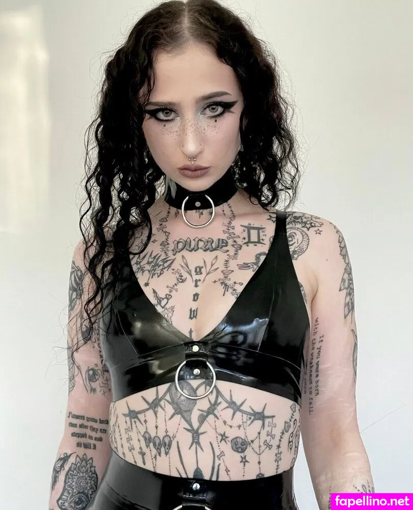 chl0lunaa, chlolunaa Nude Leaked OnlyFans Photo #lFtg9OK3Ty