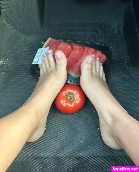 Chlloehorne OnlyFans Thumbnail #lXA9jhihGM