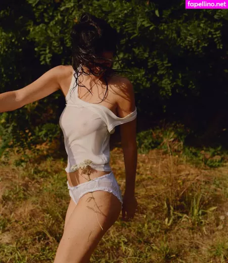 Chlo Bechini OnlyFans Thumbnail #3qnLASsChF