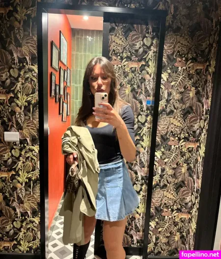 Chlo Ee Main Profile Photo