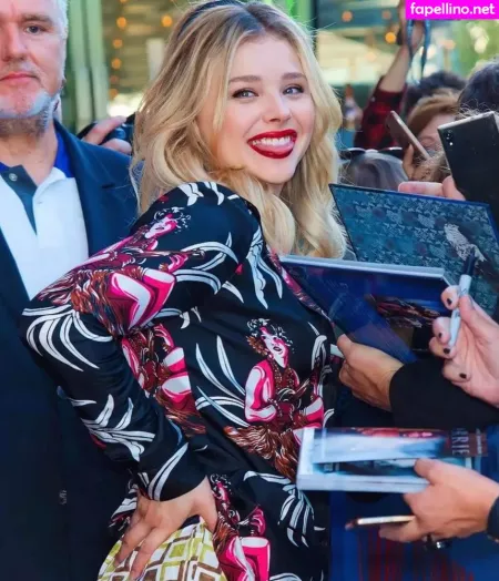 Chlo Grace Moretz OnlyFans Thumbnail #nSL2JxZjrm