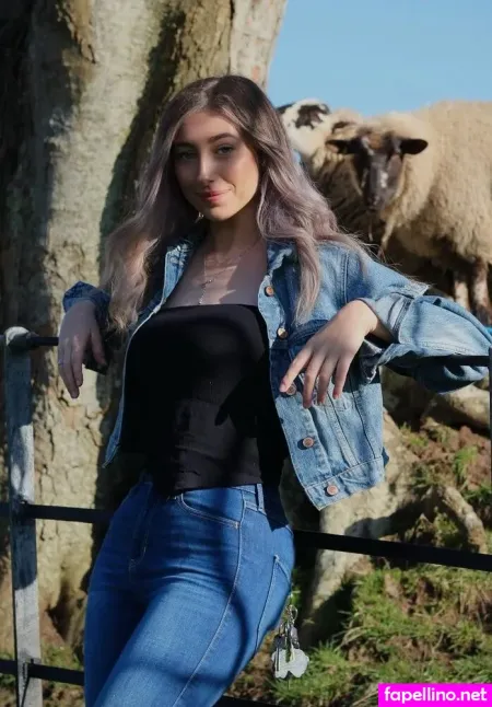 Chlo Matt OnlyFans Thumbnail #YFi3OAn5TU