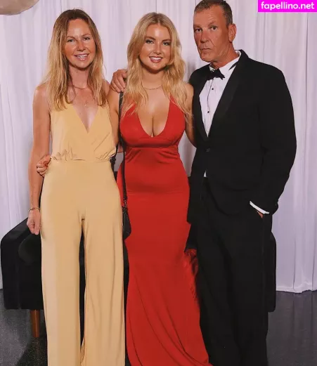 Chlobailley OnlyFans Thumbnail #f57ocNfYJn