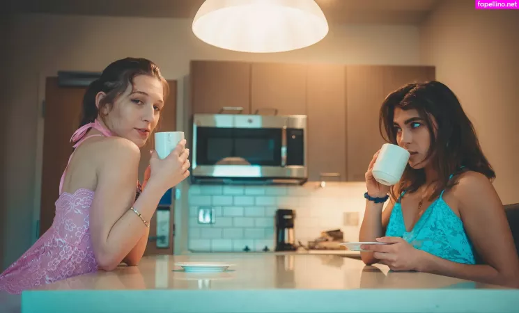 Chlobodyyy OnlyFans Thumbnail #JocXgydDRl