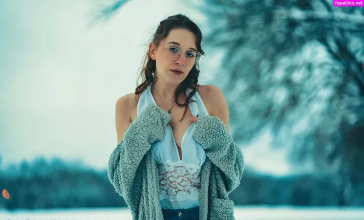 Chlobodyyy OnlyFans Thumbnail #uXyif2bdKn