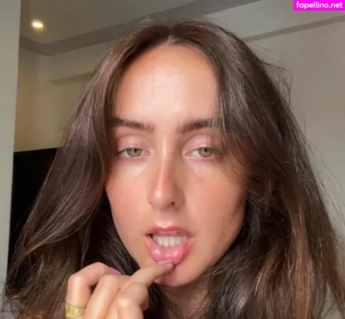 Chlocooper OnlyFans Thumbnail #f8w3XKCyOa