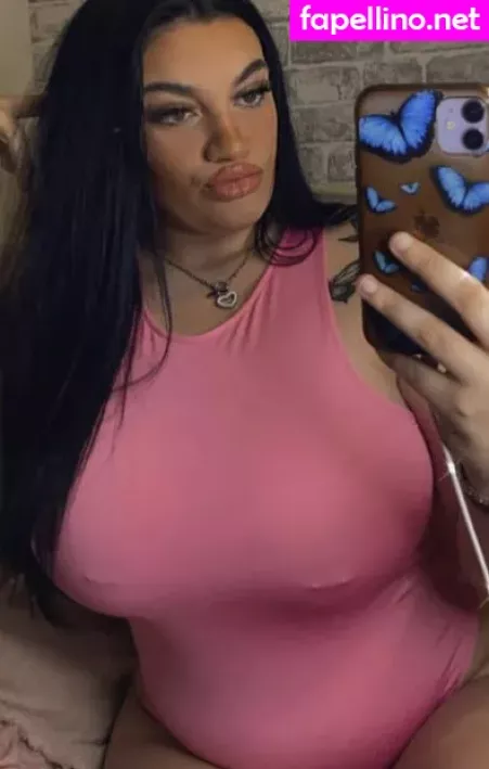 Chloe Ann Whitham OnlyFans Thumbnail #LWrNoQSvdZ