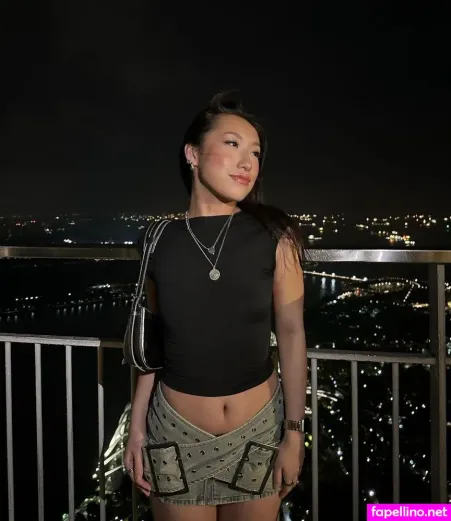 Chloe Aquino OnlyFans Thumbnail #SAgIRrIGM1