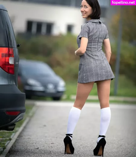 Chloe B Chloe 1 OnlyFans Thumbnail #tPlu87fNA0