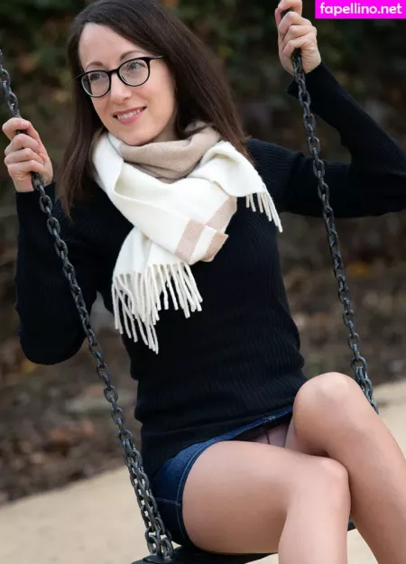 Chloe B Chloe 1 OnlyFans Thumbnail #xRzjzBUkMN