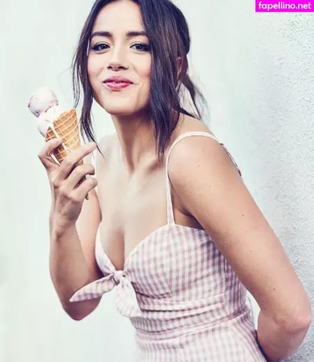 Chloe Bennet OnlyFans Thumbnail #jCPhVhcovO