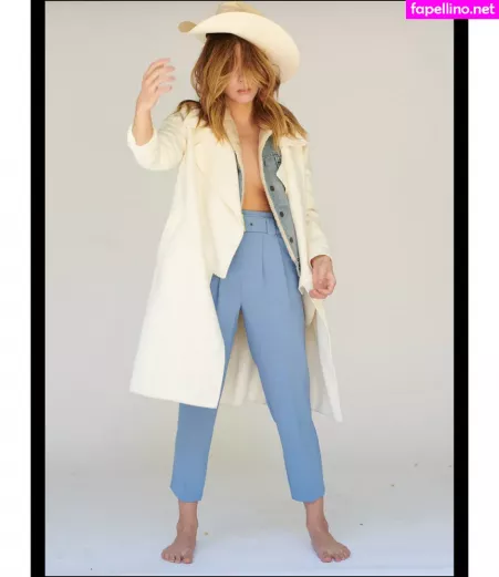 Chloe Bennet OnlyFans Thumbnail #vFeriTu9qY