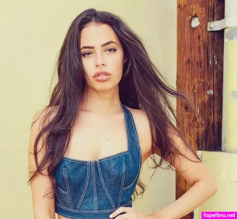 Chloe Bridges OnlyFans Thumbnail #bBhZks51IY