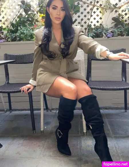 Chloe Brocket OnlyFans Thumbnail #xJGdbsxL2C