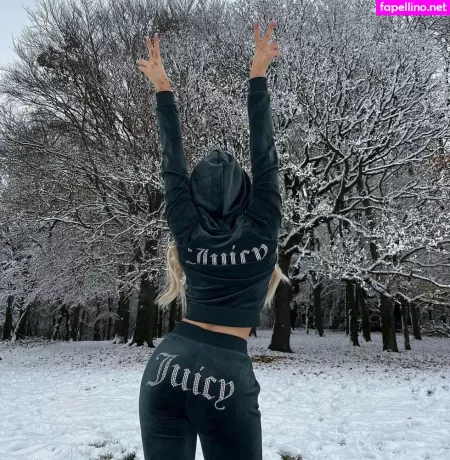 Chloe Burrows OnlyFans Thumbnail #WoNVAx2SlC