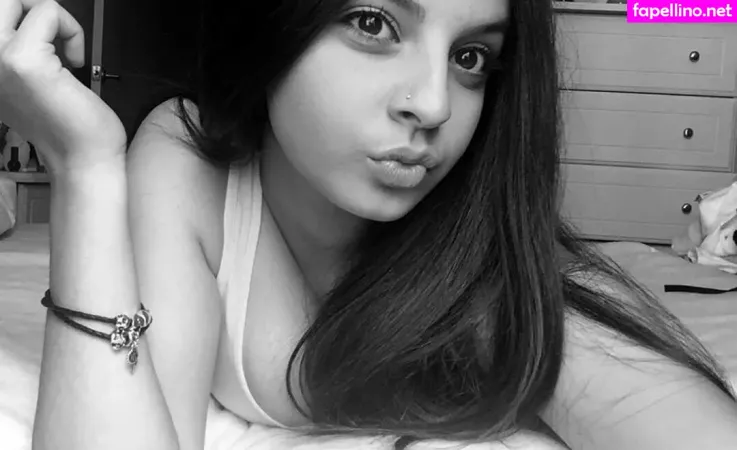 Chloe C OnlyFans Thumbnail #d0F35bDRE1