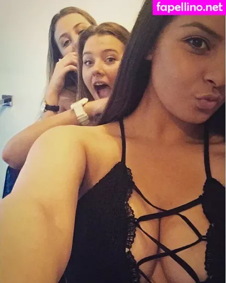 Chloe C OnlyFans Thumbnail #ehbgrNuqHq