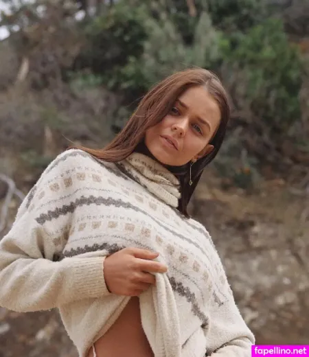 Chloe Campbell OnlyFans Thumbnail #do7dkEeJZg