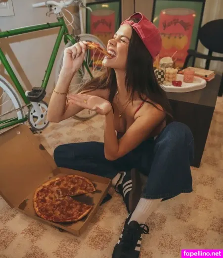 Chloe Campbell OnlyFans Thumbnail #rKBpNCEIxt