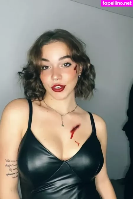 Chloe Catalano OnlyFans Thumbnail #4ItSo8Th1A