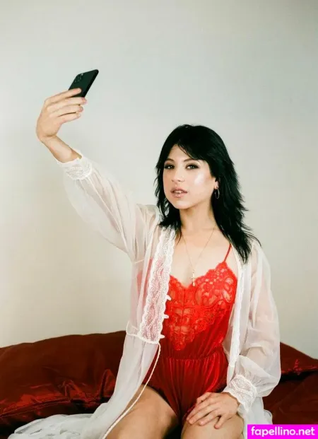 Chloe Chaidezkitten OnlyFans Thumbnail #mDcDYCrtHC