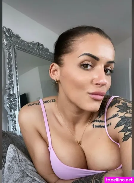 Chloe Cherie OnlyFans Thumbnail #AE95Uy7T3E