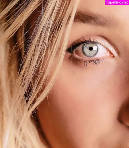 Chloe Chevalier OnlyFans Thumbnail #3JqSbzEO2J