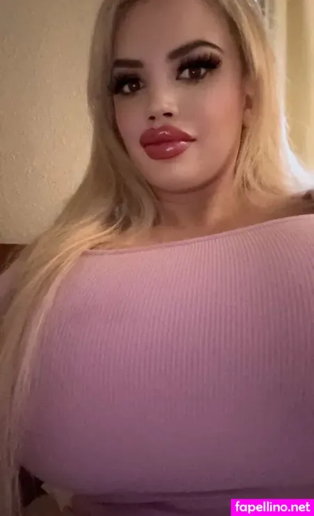 Chloe Da Model OnlyFans Thumbnail #3yb7GXHf6N