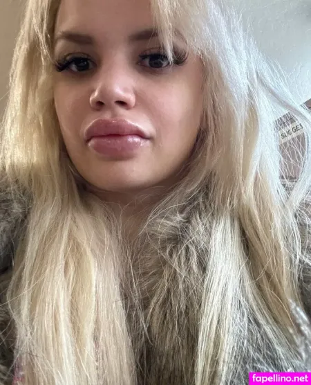 Chloe Da Model OnlyFans Thumbnail #r5XPZJ0J9k