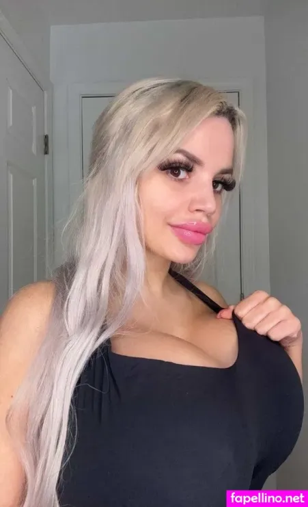 Chloe Da Model OnlyFans Thumbnail #yAQVn7qoHl