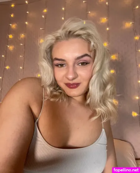 Chloe Daily OnlyFans Thumbnail #ZbvqeKc3zG