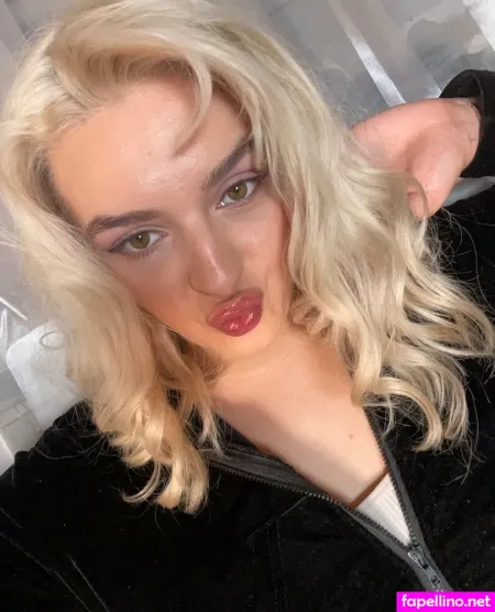 Chloe Daily OnlyFans Thumbnail #keynlQhzvU