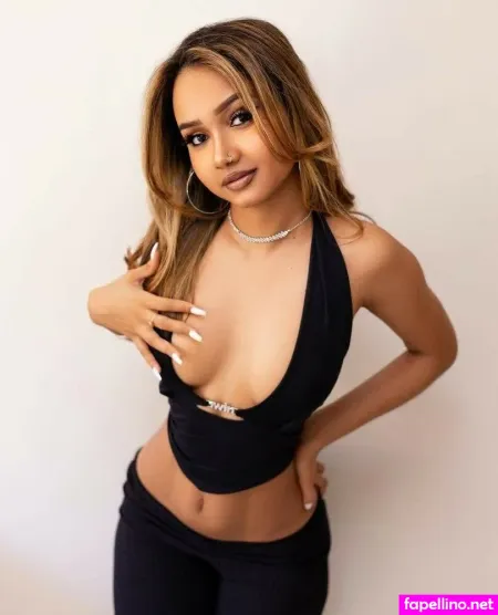 Chloe Dover OnlyFans Thumbnail #i6met9MWkz