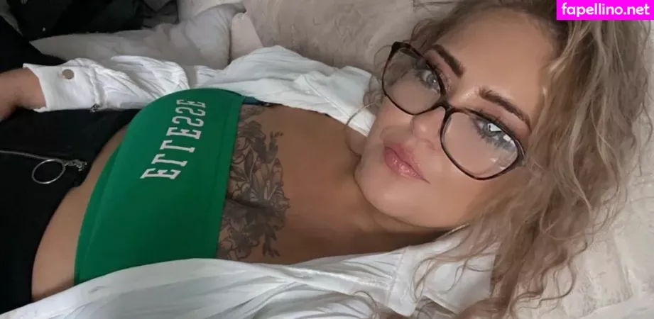 Chloe Dymond OnlyFans Thumbnail #cQomwF3zyA