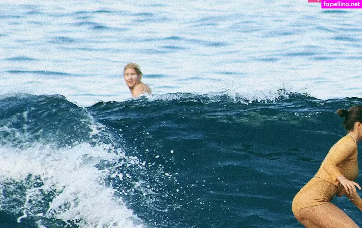 Chloe East OnlyFans Thumbnail #8GSAoq2ysX