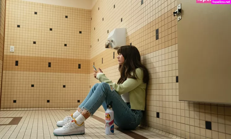 Chloe East OnlyFans Thumbnail #hax219eB7c