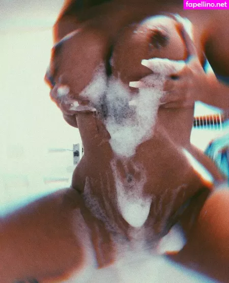 Chloe Elizabeth OnlyFans Thumbnail #401VprNP2V