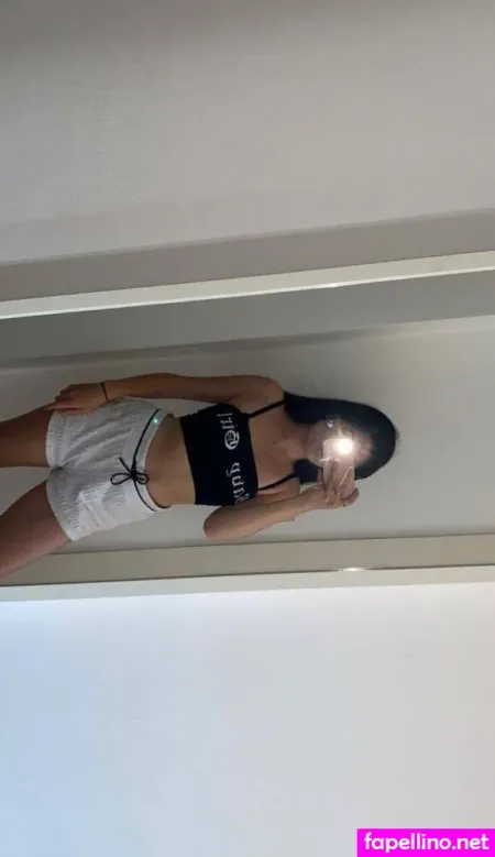 Chloe Fayeee OnlyFans Thumbnail #tHx6fIJdfy